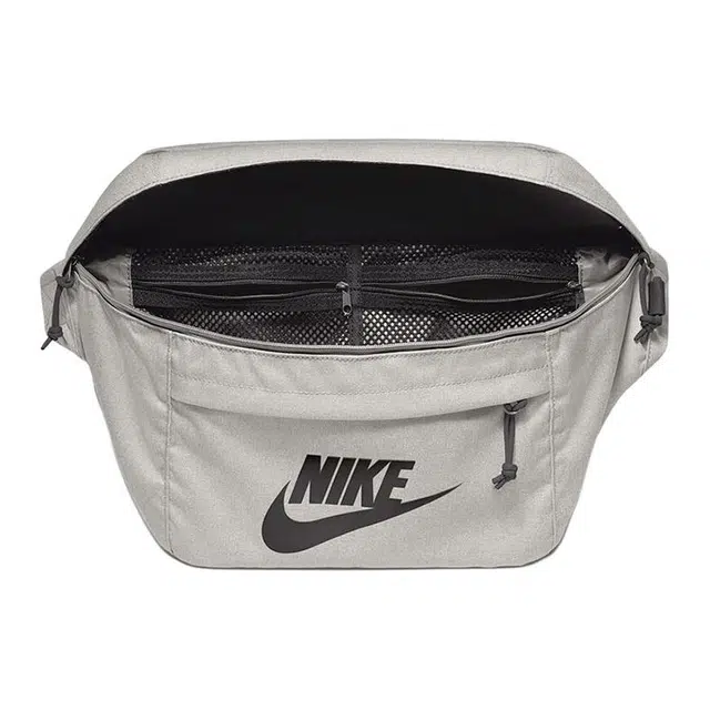 Nike Logo