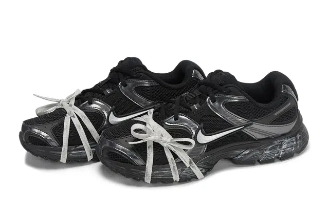 Nike V5 RNR