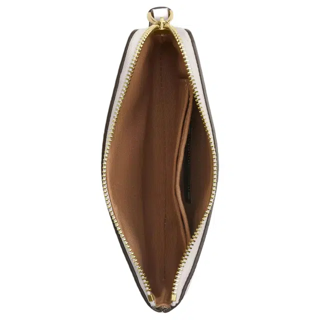 COACH Corner Zip 16
