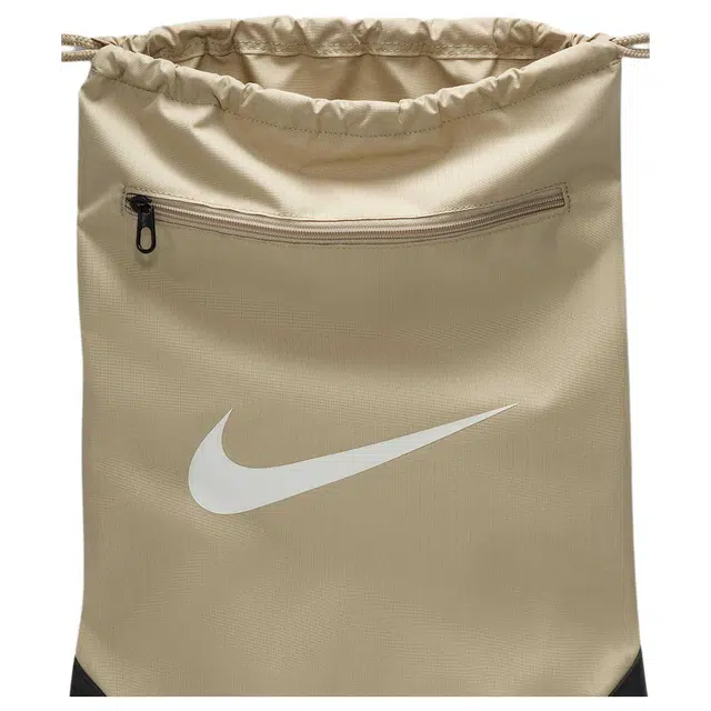 Nike Brasilia 17L Logo