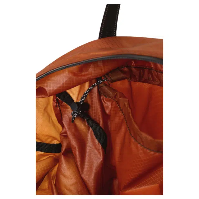 and wander Sil 25L Tote