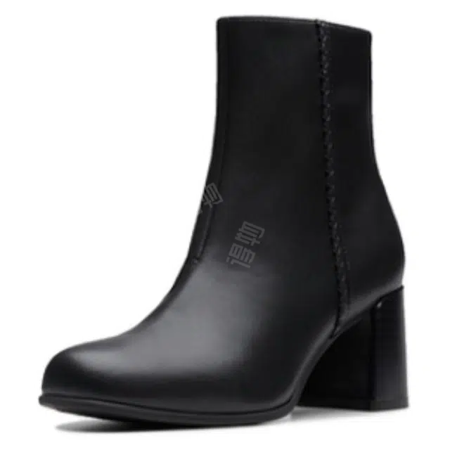 Clarks 7cm