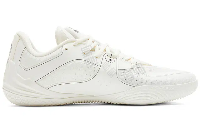 匹克 态极无双 丝滑鞋脚一体性  灵活贴地 防滑耐磨 低帮 实战篮球鞋 男款