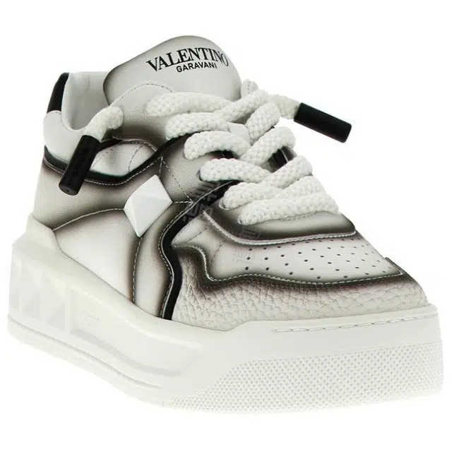 Valentino One Stud Xl
