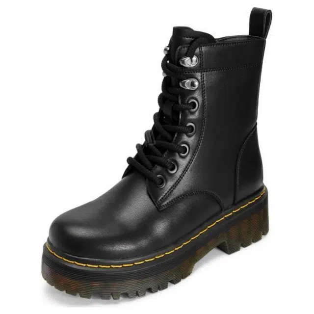 TOOMANYSHOES PU