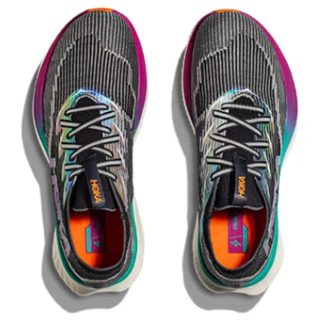 HOKA ONE ONE CIELO X1