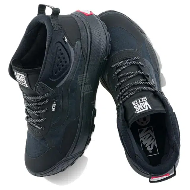 Vans MTE Crosspath