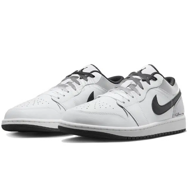 Jordan Air Jordan Low "White Black"