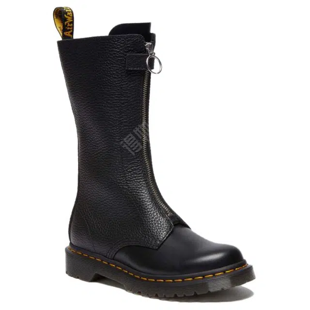 Dr.Martens
