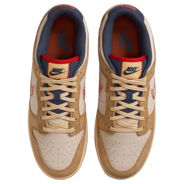 Nike Dunk Low Beige