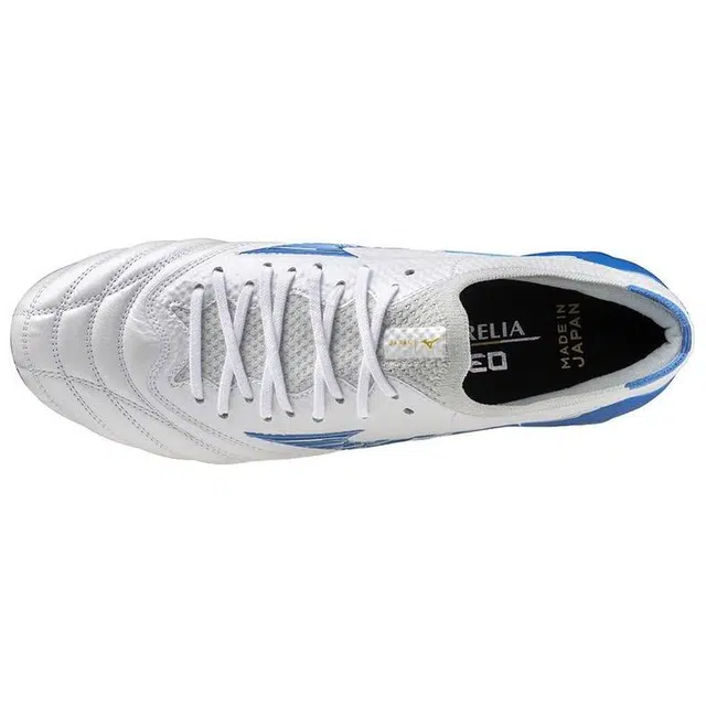 Mizuno Morelia Neo