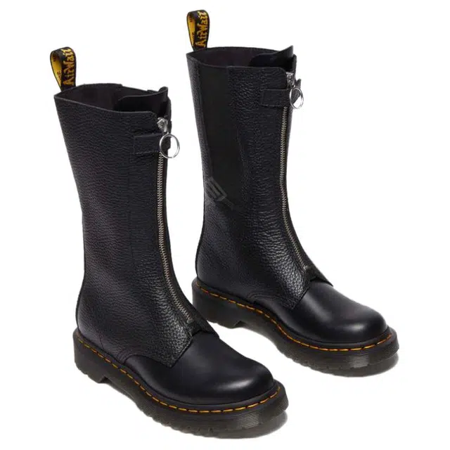 Dr.Martens