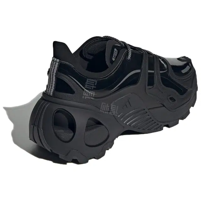 adidas Wonder Runner Pro