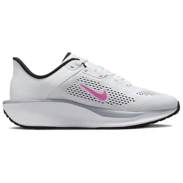 Nike Quest 6