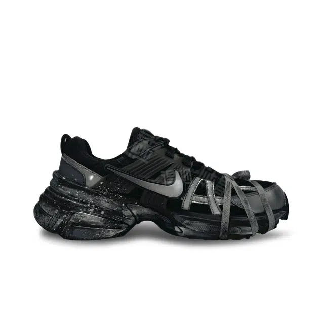 Nike V2K Run Y2K