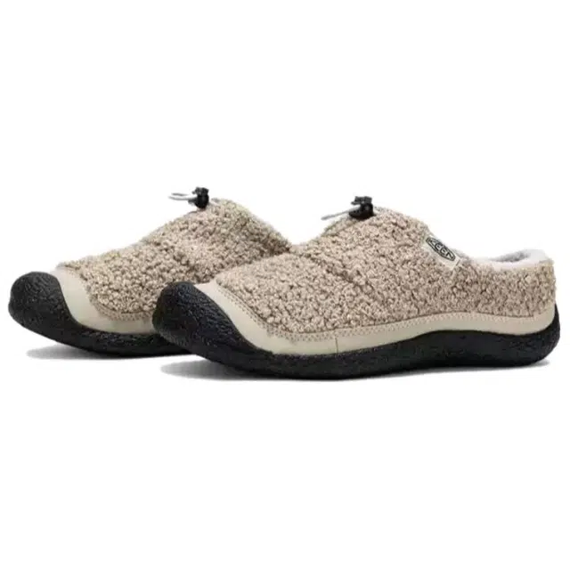 KEEN Howser 3 SLIDE