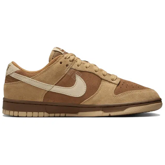 Nike Dunk Low Brown