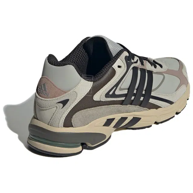 adidas originals Response Cl