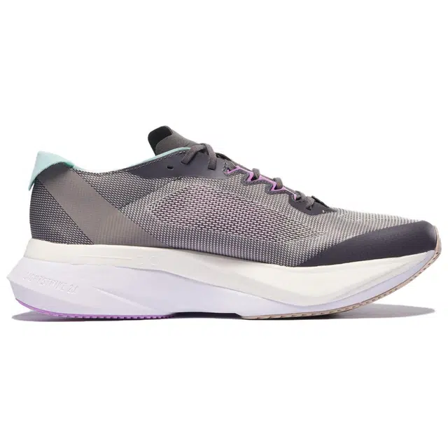 adidas Adizero Boston 12