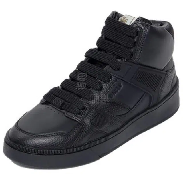 BALLY