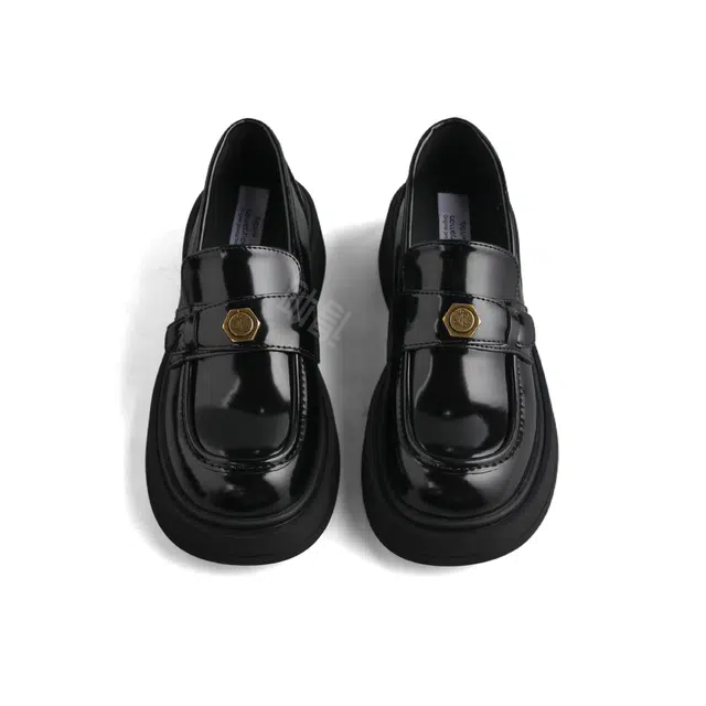 DOLIN COLLECTION