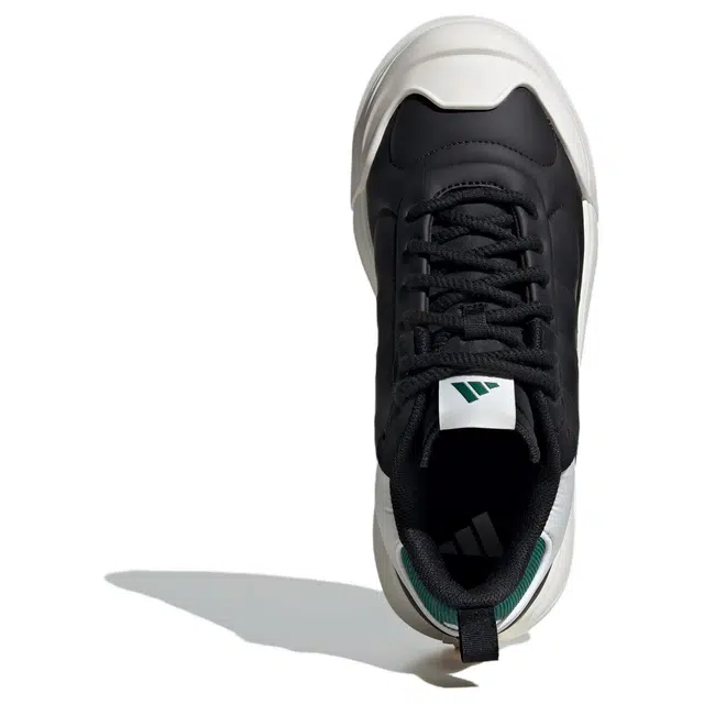 adidas MAXXCOURT LEATHER
