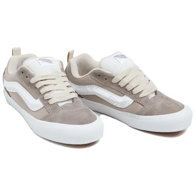 Vans Knu Skool
