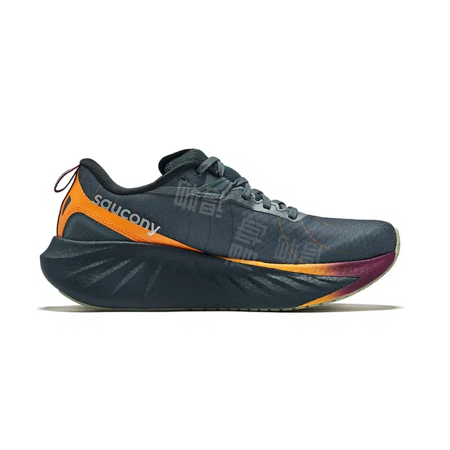 Saucony TRIUMPH 22 GTX