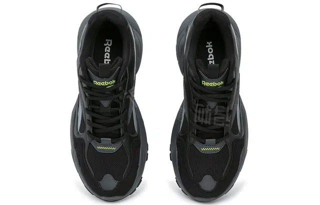 Reebok FLUFFI PUFF CN