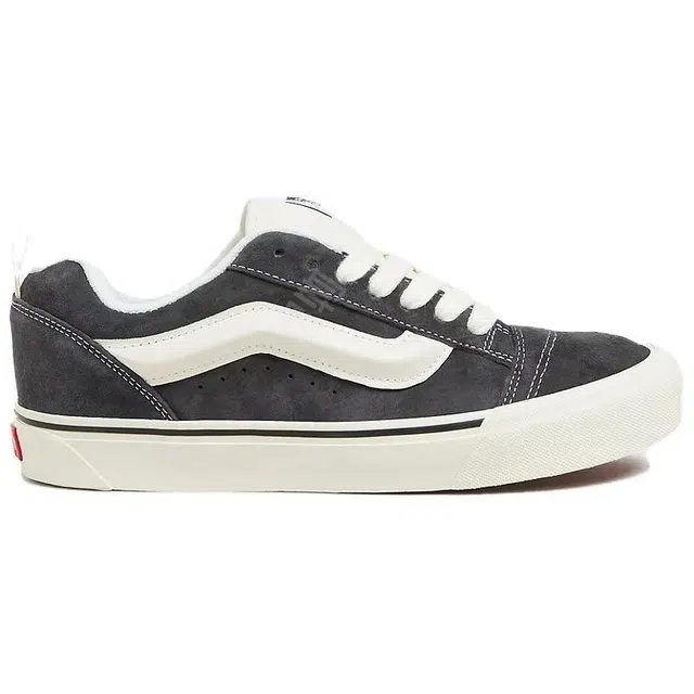 Vans Knu Skool