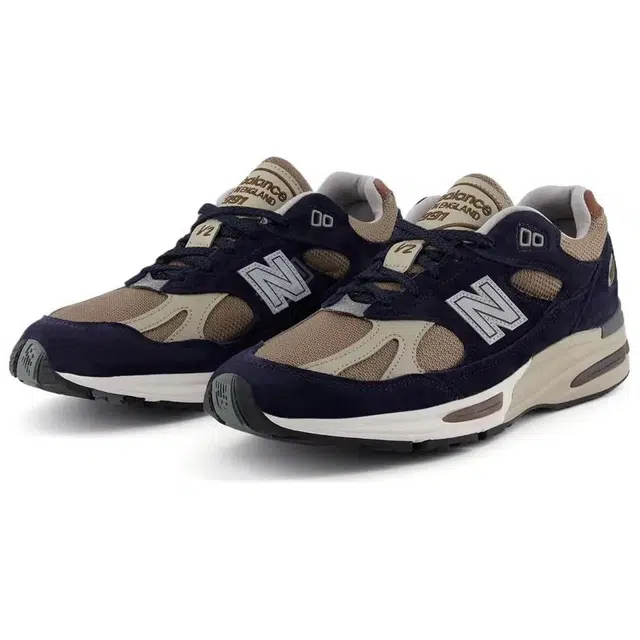 New Balance NB 991 v2 After Midnight