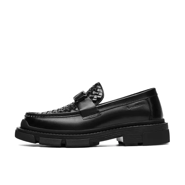 AQUASCUTUM
