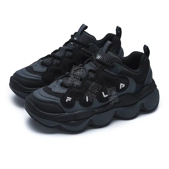 FILA PEASE