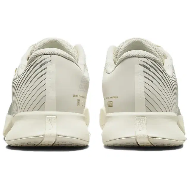 Nike Court Vapor