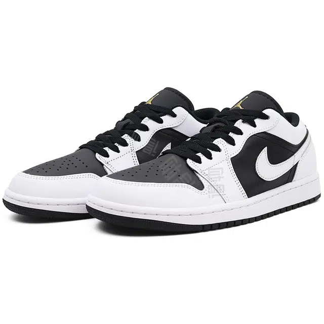 Jordan Air Jordan 1 Low "Reverse Panda"