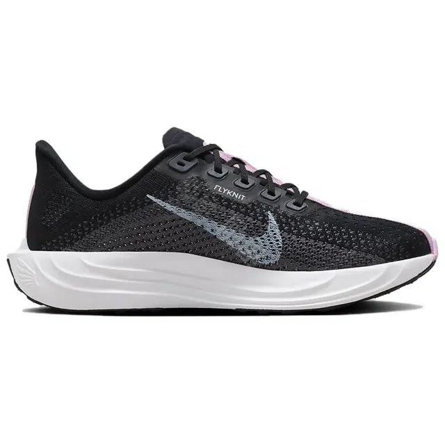 Nike Pegasus Plus