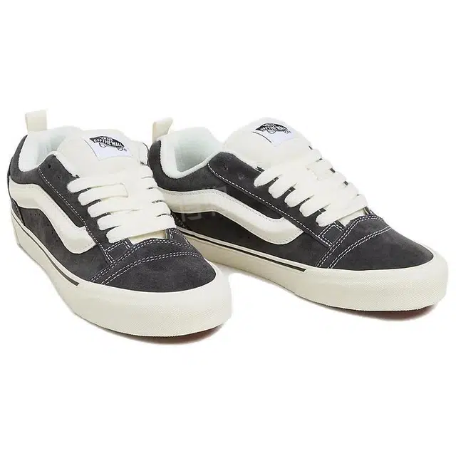Vans Knu Skool