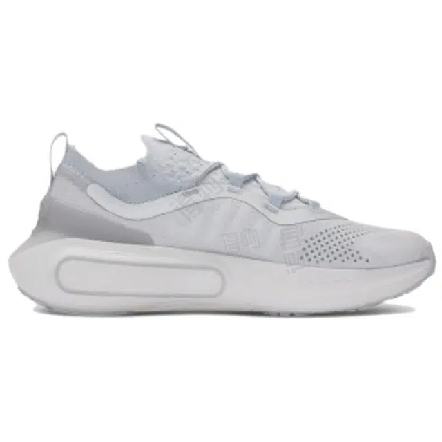 Under Armour Phantom 4