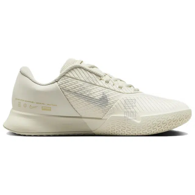 Nike Court Vapor