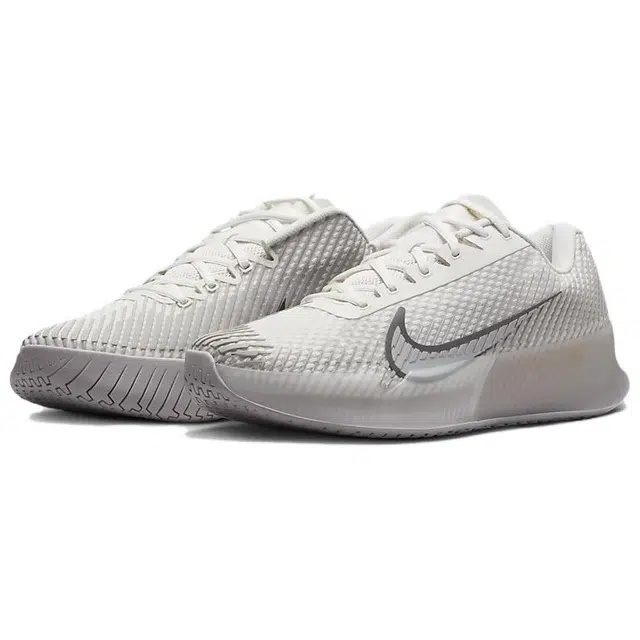 Nike Court Vapor 11