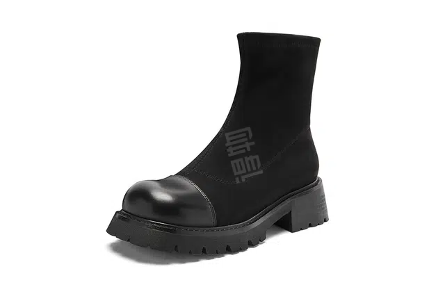 NINE WEST