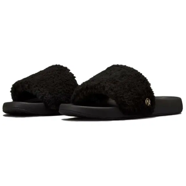 lululemon restfeel slide