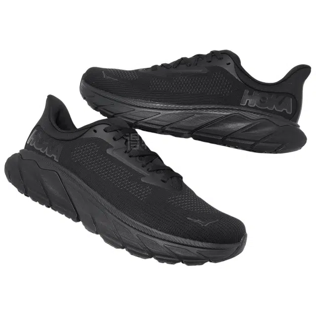 HOKA ONE ONE Arahi 7