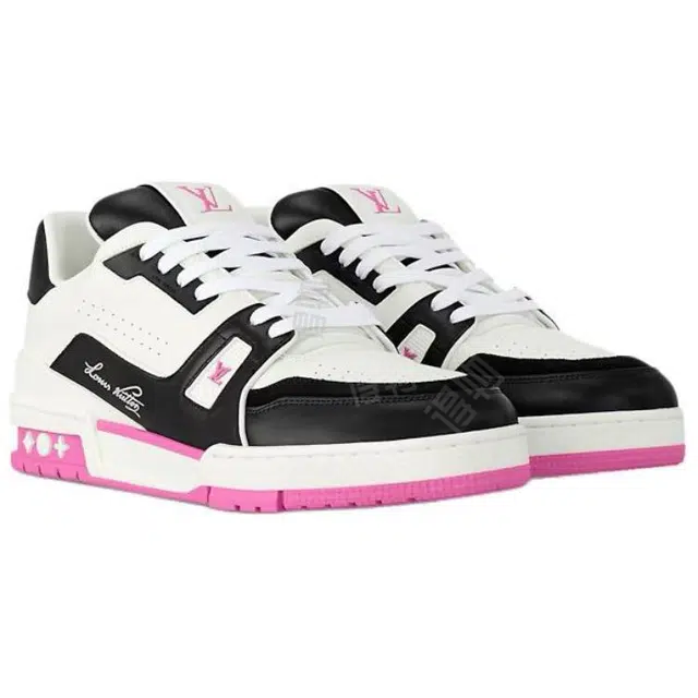 LOUIS VUITTON Trainer