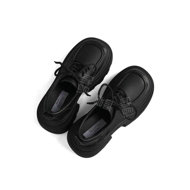 DOLIN COLLECTION PU