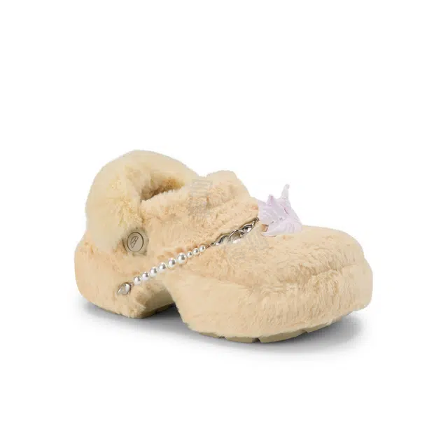 Crocs x lost in echo