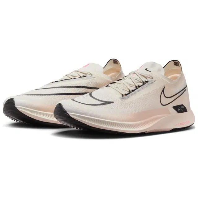Nike ZoomX Streakfly