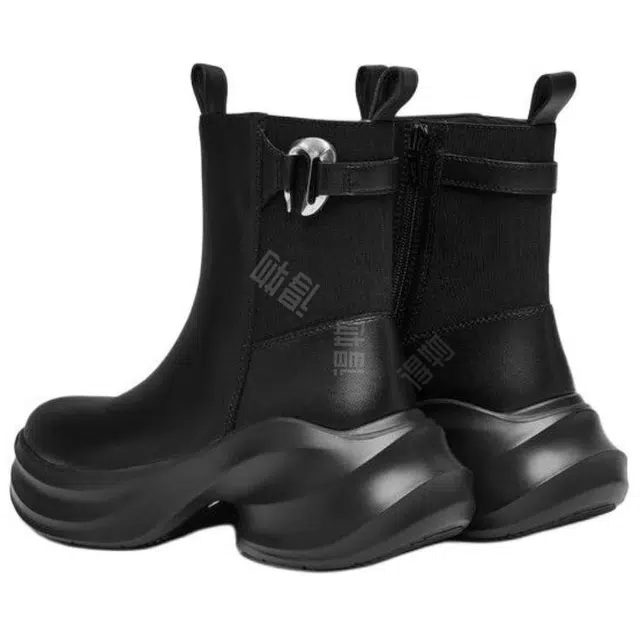 HELIOT EMIL x staccato 7cm