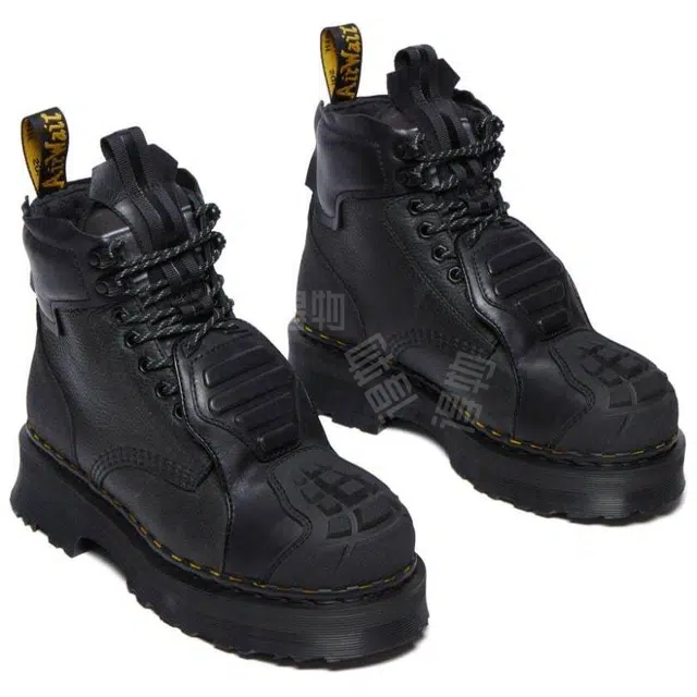 Dr.Martens