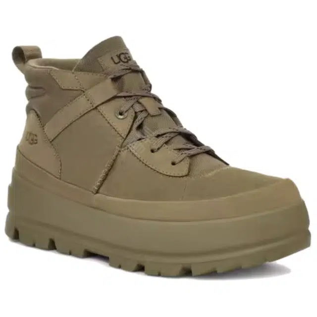 UGG